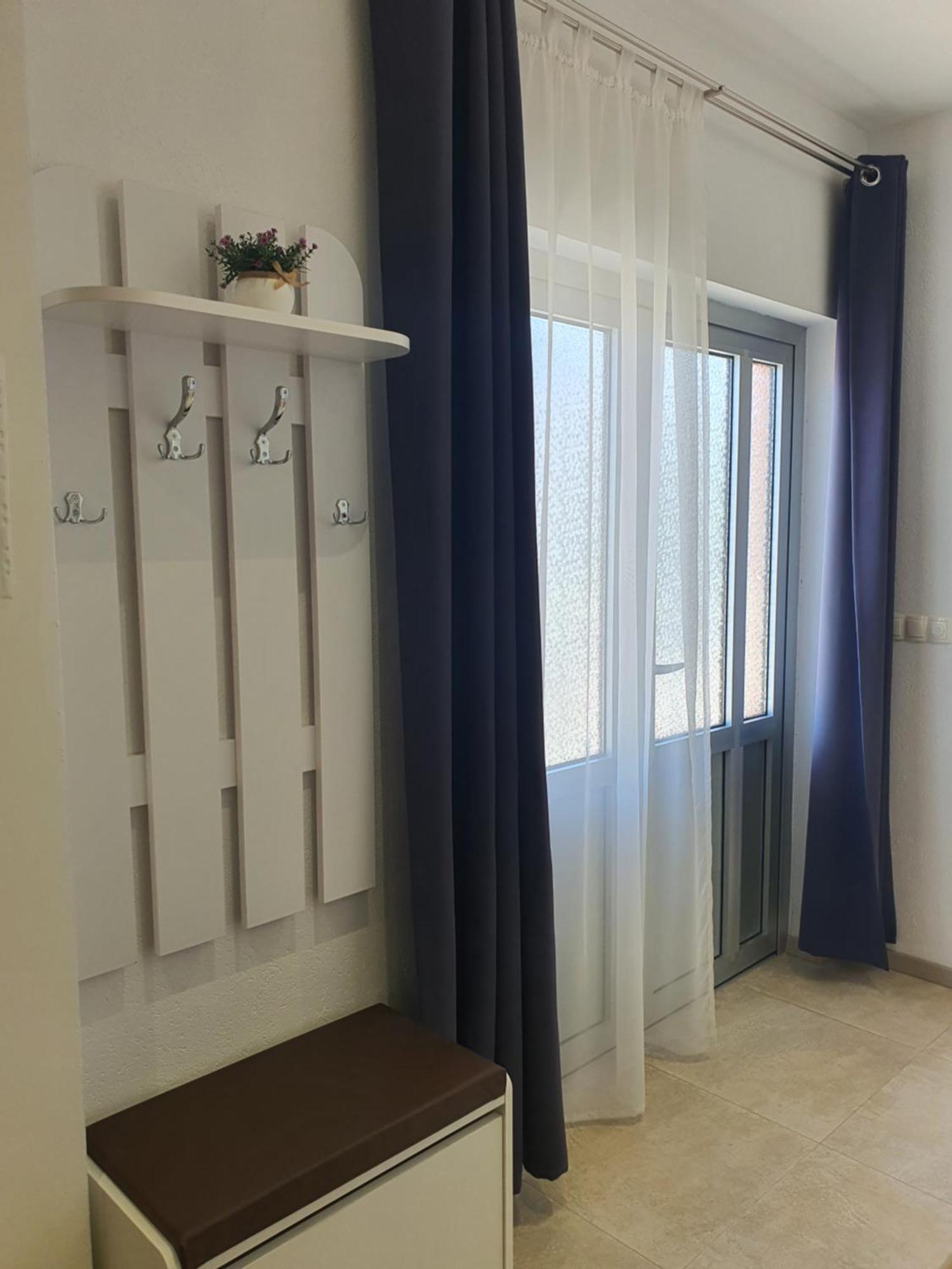 Apartment Radoš Dugopolje Exterior foto